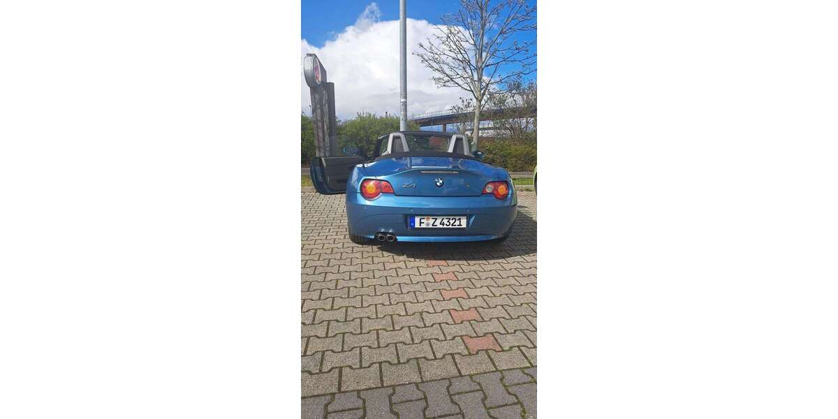 BMW Z4 151.000 km 9.900 &euro; Frankfurt 60385