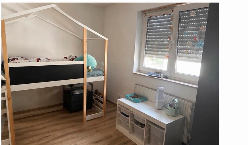 Etagenwohnung Karben - 3 Zimmer, 87 m&sup2;, 1.750&euro; | Angebot:26254518