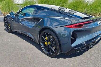 Lotus Emira 29.480 km 77.900 &euro; Mühlheim am Main 63065