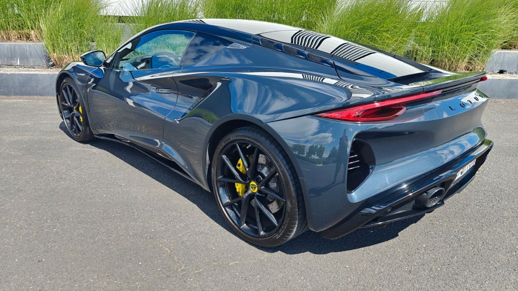 Lotus Emira 29.480 km 77.900 &euro; Mühlheim am Main 63065