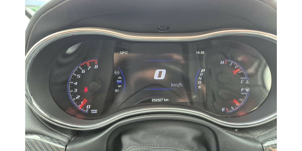 Jeep Grand Cherokee 6.4 V8 HEMI SRT 8-Gang Automatik 250.000 km 16.990 &euro; Rodgau 63110