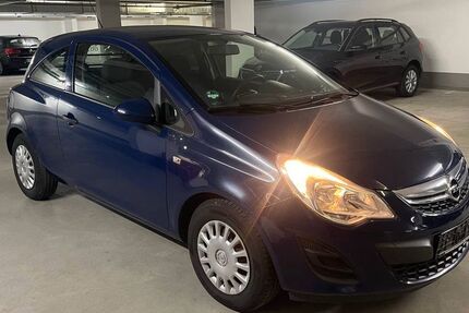 Opel Corsa 155.000 km 2.800 &euro; Frankfurt 60326