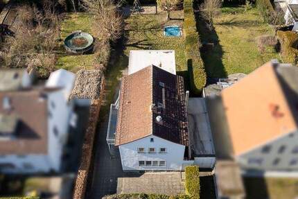 Haus Frankfurt am Main Berkersheim - 5 Zimmer, 173 m&sup2;, 975.000&euro; | Angebot:25738446