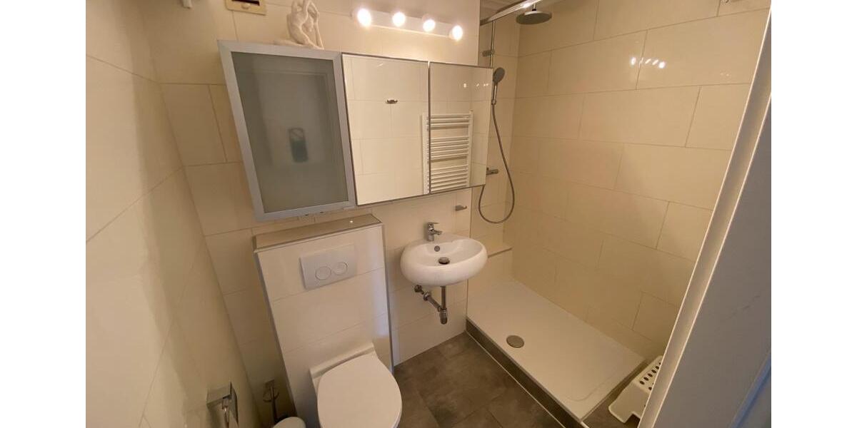 Etagenwohnung Frankfurt am Main Oberrad - 1.5 Zimmer, 39 m&sup2;, 950&euro; | Angebot:24628857