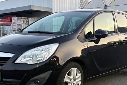 Opel Meriva 97.000 km 4.999 &euro; Frankfurt 60386