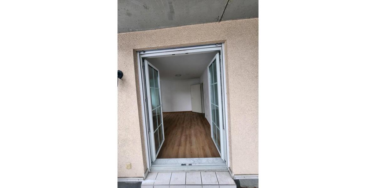 Etagenwohnung Frankfurt am Main Nied - 3 Zimmer, 69 m&sup2;, 1.850&euro; | Angebot:24745565