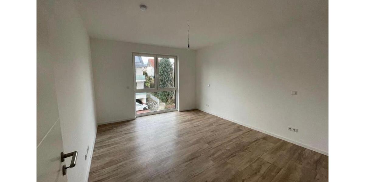 Etagenwohnung Gründau - 3 Zimmer, 80 m&sup2;, 1.380&euro; | Angebot:26341036