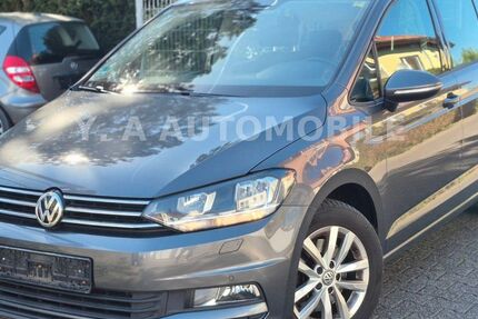 VW Touran 193.752 km 9.999 &euro; Frankfurt am Main 65931