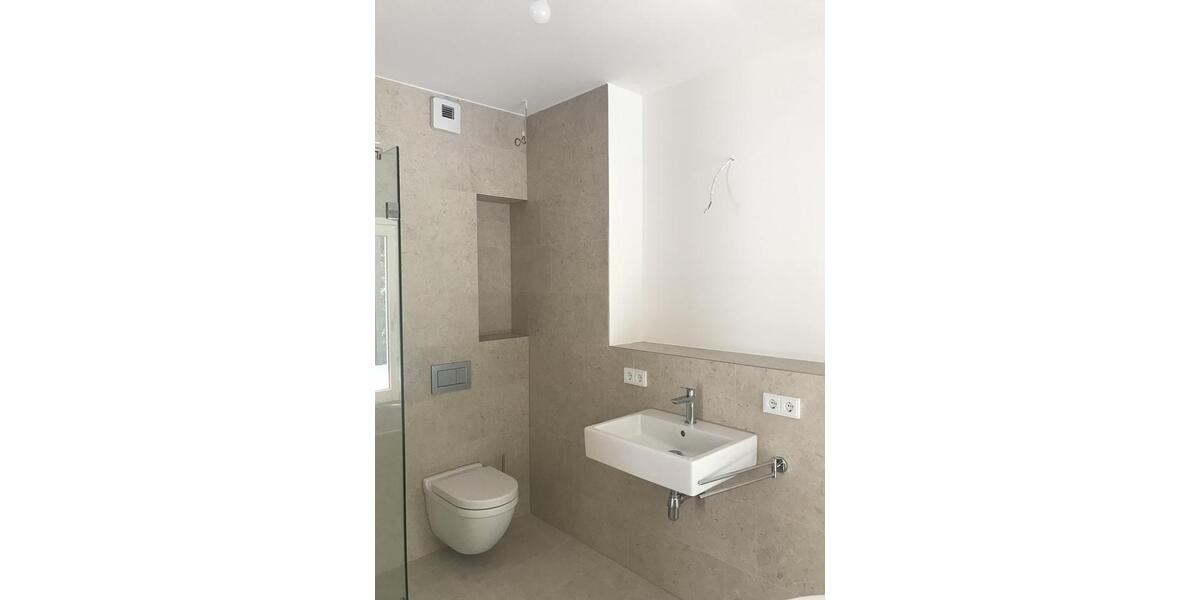 Etagenwohnung Dreieich - 4 Zimmer, 169 m&sup2;, 3.380&euro; | Angebot:25138148