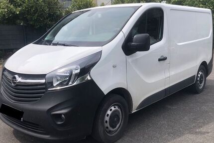 Opel Vivaro 142.780 km 8.500 &euro; Bad Soden 65812