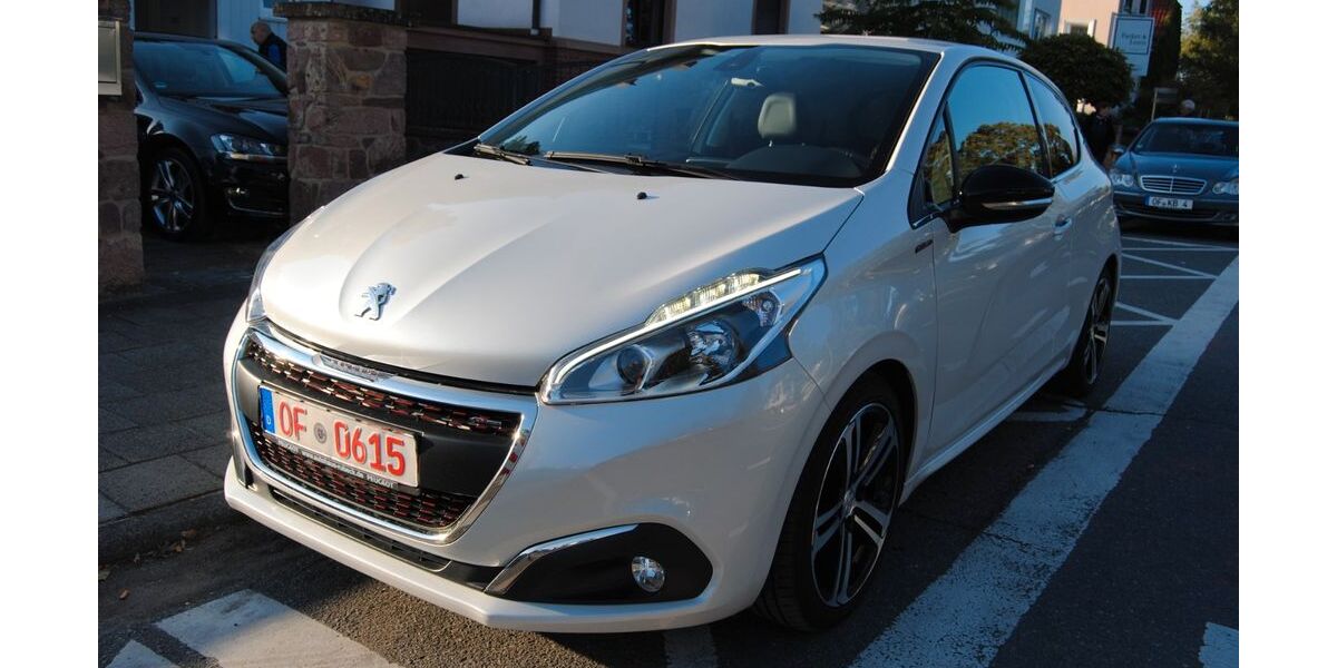 Peugeot 208 137.550 km 9.180 &euro; Dreieich 63303