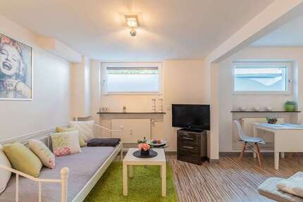 Zimmer Frankfurt Hausen - 1 Zimmer, 890&euro; | Angebot:25365847