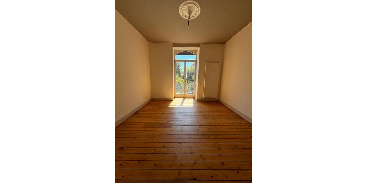 Maisonettenwohnung Bad Nauheim - 4 Zimmer, 155 m&sup2;, 2.200&euro; | Angebot:27628531