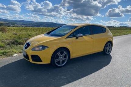 Seat Leon 247.000 km 3.750 &euro; Maintal 63477