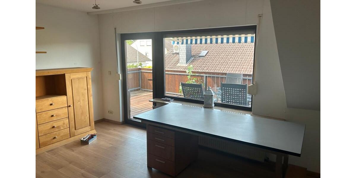 Dachgeschoßwohnung Altenstadt - 3 Zimmer, 90 m&sup2;, 1.000&euro; | Angebot:27620656