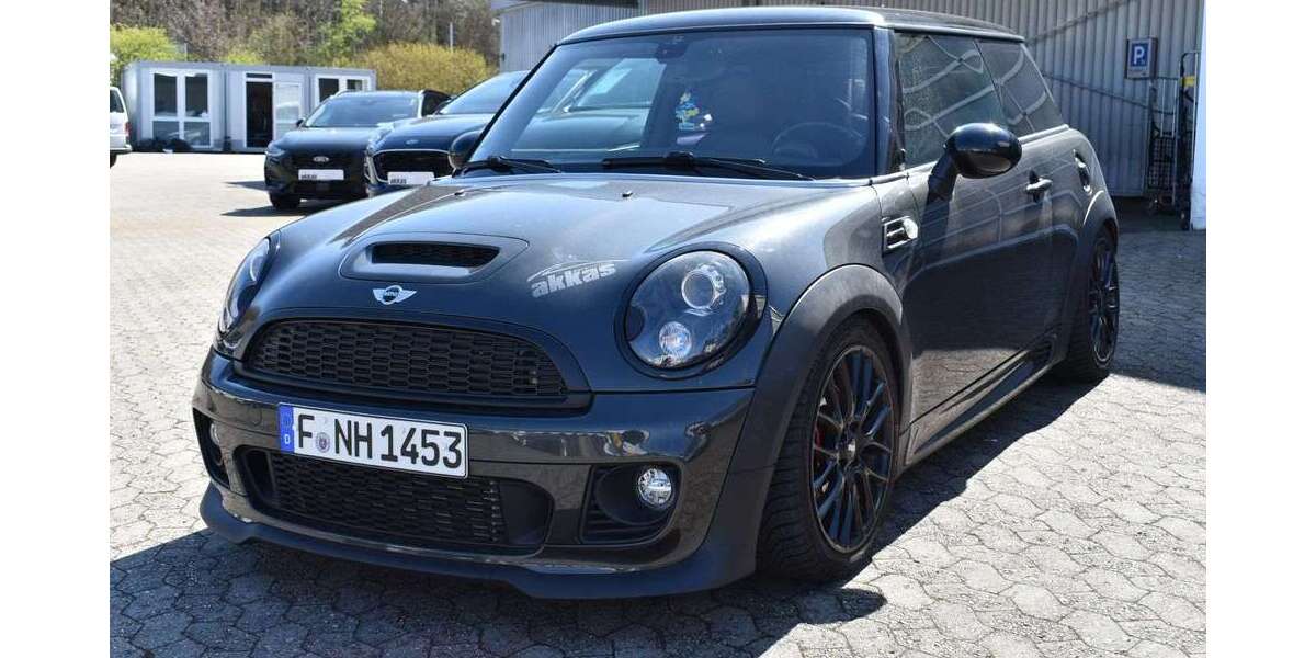 Mini Cooper S 150.000 km 5.900 &euro; Bad Vilbel 61118