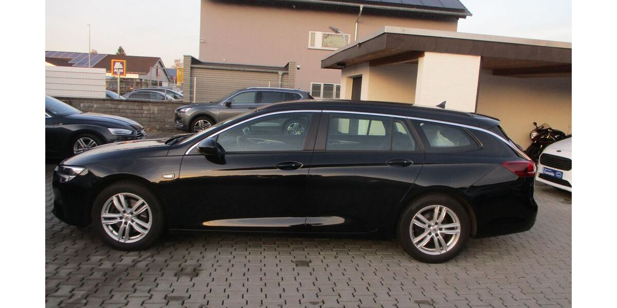 Opel Insignia 129.889 km 10.599 &euro; Babenhausen 64832