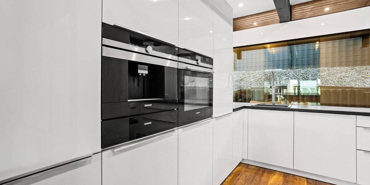 Einfamilienhaus Gelnhausen Haitz - 8 Zimmer, 354 m&sup2;, 950.000&euro; | Angebot:25685325