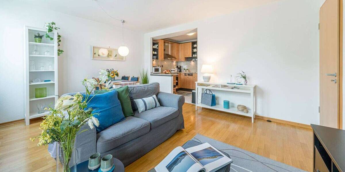 Etagenwohnung Frankfurt am Main Innenstadt - 2 Zimmer, 51 m&sup2;, 1.890&euro; | Angebot:26850976