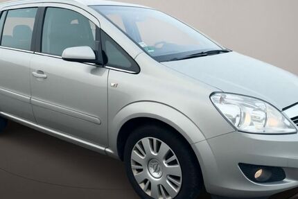 Opel Zafira 179.000 km 3.700 &euro; Frankfurt am Main 65933