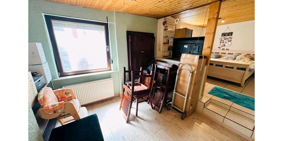 Einfamilienhaus Nidderau - 7.5 Zimmer, 180 m&sup2;, 325.000&euro; | Angebot:25253165
