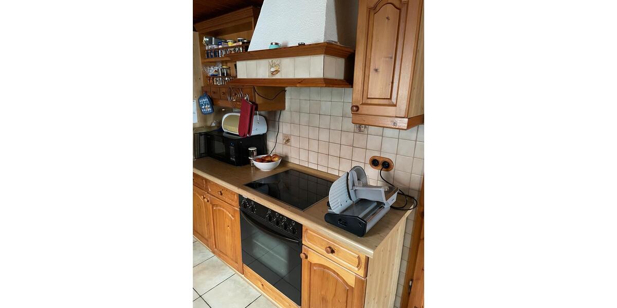 Einfamilienhaus Ortenberg - 7 Zimmer, 180 m&sup2;, 280.000&euro; | Angebot:25936656