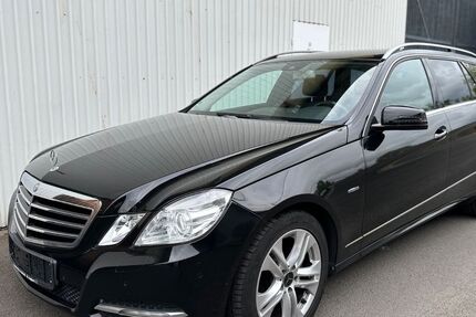 Mercedes-Benz E 200 212.900 km 5.400 &euro; Biebergemünd 63599