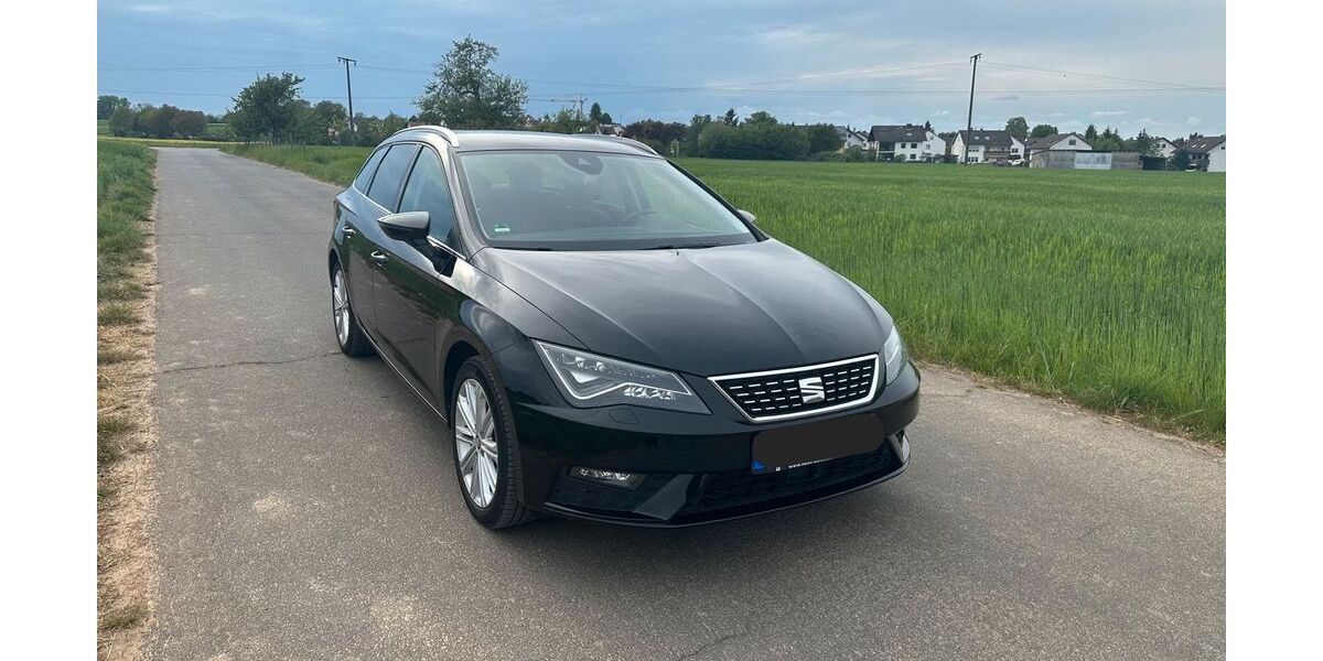 Seat Leon 130.540 km 13.300 &euro; Großostheim 63762