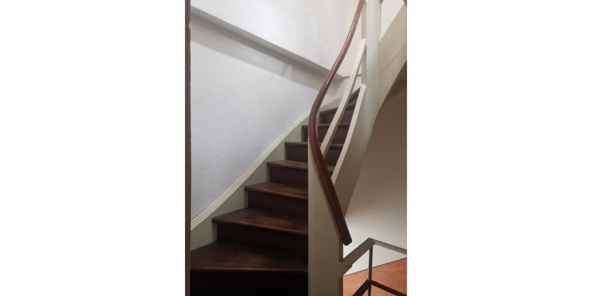 Etagenwohnung Frankfurt am Main Nordend Ost - 2 Zimmer, 80 m&sup2;, 1.250&euro; | Angebot:25839300