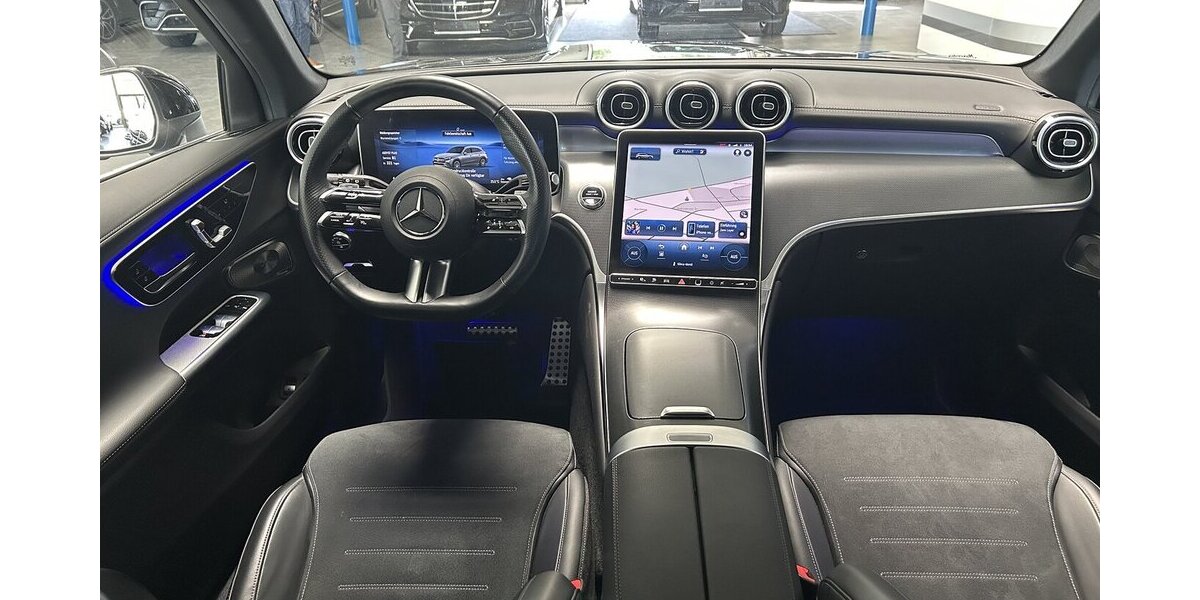 Mercedes-Benz GLC 300 e 4M AMG PREMIUM DISTRONIC-AHK-BURMESTER 29.535 km 58.439 &euro; Groß-Umstadt 64823