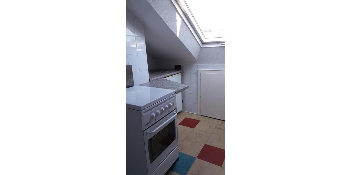 Dachgeschoßwohnung Goldbach - 1 Zimmer, 33 m&sup2;, 400&euro; | Angebot:24953183