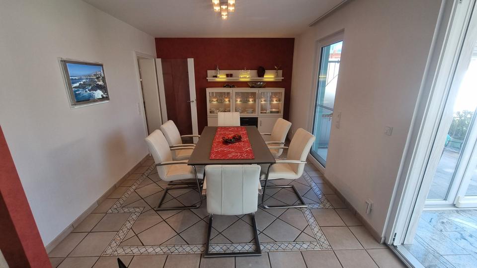 Erdgeschoßwohnung Wöllstadt - 3 Zimmer, 115 m&sup2;, 1.800&euro; | Angebot:26044452