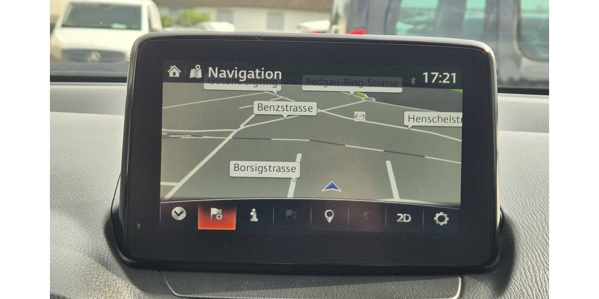 Peugeot 2008 Allure, Klima, Navi, Pano, Carplay,Leder, Sit 70.550 km 9.590 &euro; Rodgau 63110