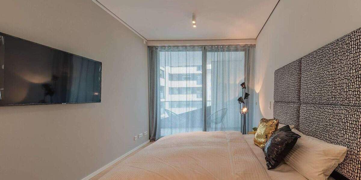 Etagenwohnung Frankfurt am Main Innenstadt - 2 Zimmer, 70 m&sup2;, 2.700&euro; | Angebot:25727277