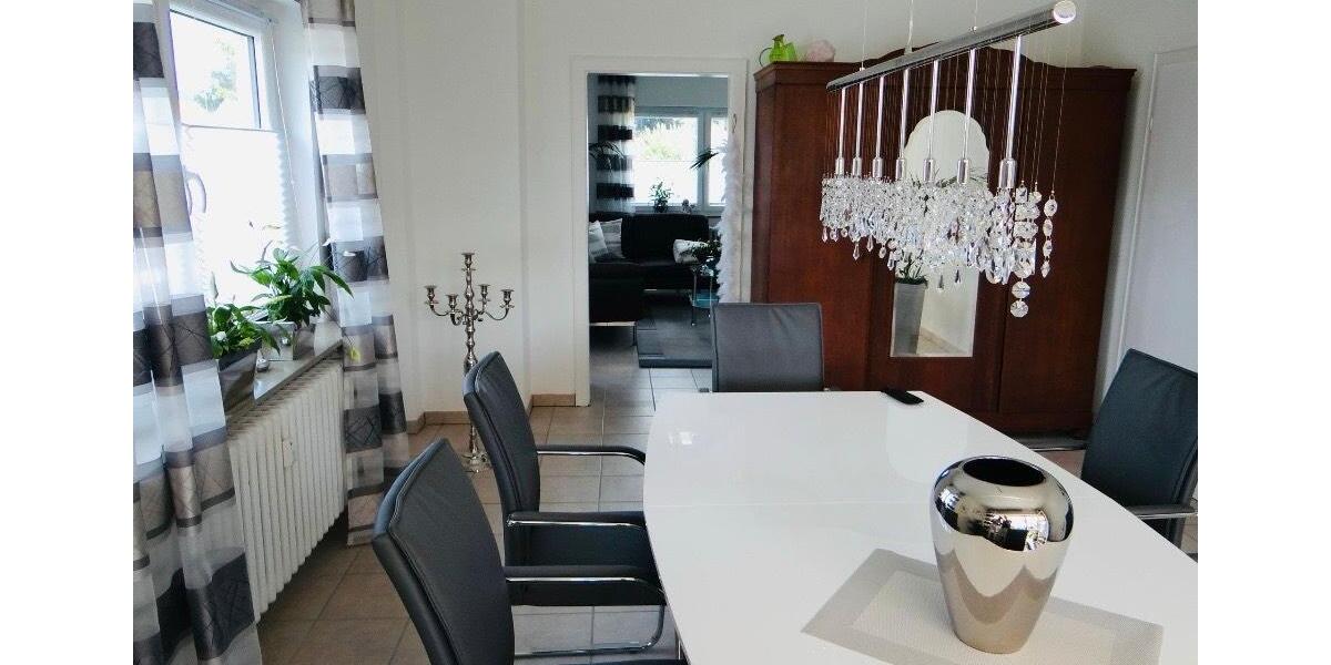 Etagenwohnung Bruchköbel - 3 Zimmer, 77 m&sup2;, 1.280&euro; | Angebot:25278937