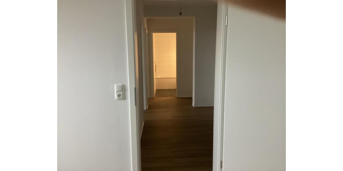 Etagenwohnung Langen (Hessen) - 3 Zimmer, 92 m&sup2;, 913&euro; | Angebot:23148908
