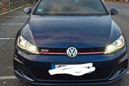 VW Golf 80.000 km 23.400 &euro; Offenbach am Main 63075