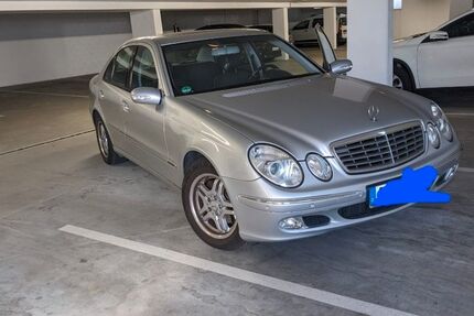 Mercedes-Benz 200 84.000 km 8.300 &euro; Mömbris 63776