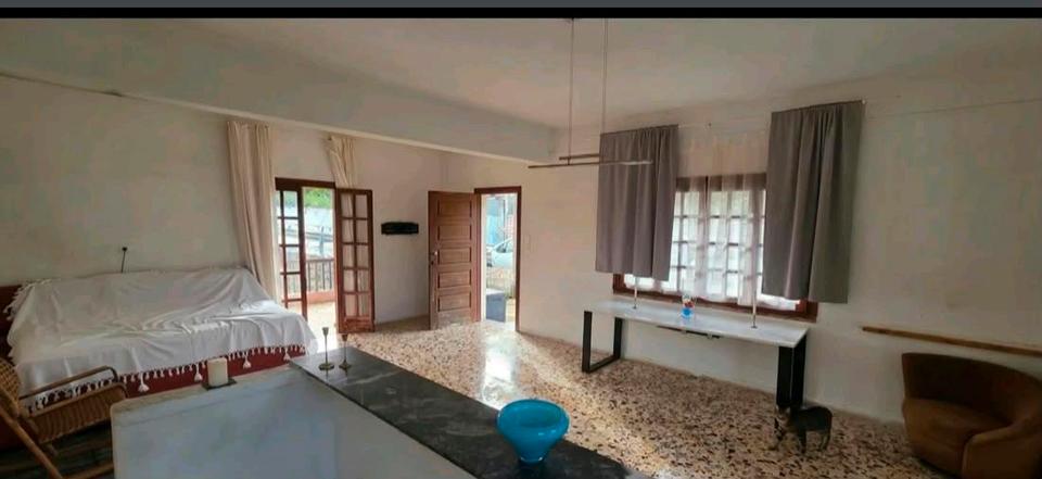 Einfamilienhaus Kronberg im Taunus - 2 Zimmer, 90 m&sup2;, 100.000&euro; | Angebot:27613148