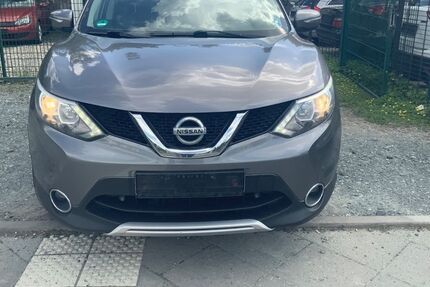 Nissan Qashqai 264.075 km 5.450 &euro; Frankfurt am Main 60486