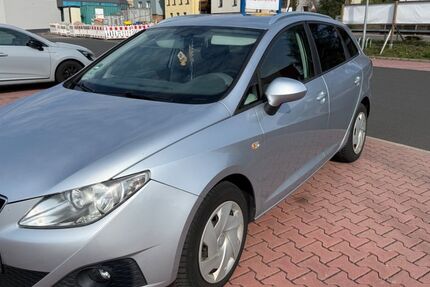 Seat Ibiza 262.723 km 2.999 &euro; Kleinkahl 63828