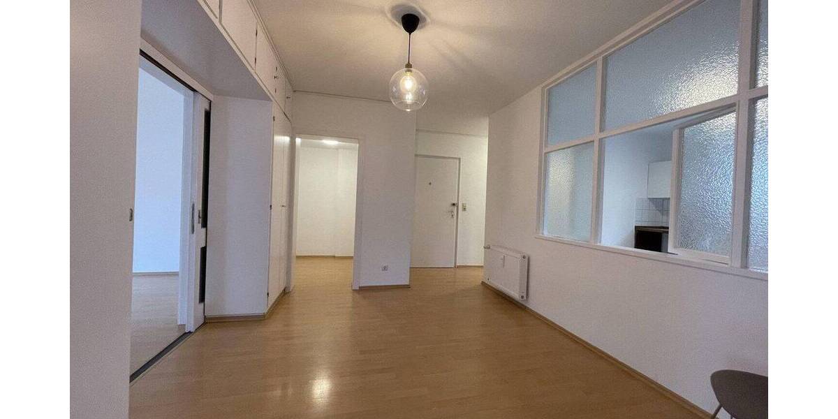 Etagenwohnung Frankfurt am Main Westend-Süd - 4 Zimmer, 120 m&sup2;, 1.990&euro; | Angebot:26903717