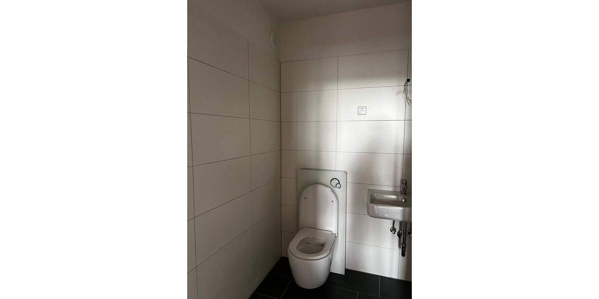 Etagenwohnung Frankfurt am Main Preungesheim - 3 Zimmer, 79 m&sup2;, 1.180&euro; | Angebot:25691080