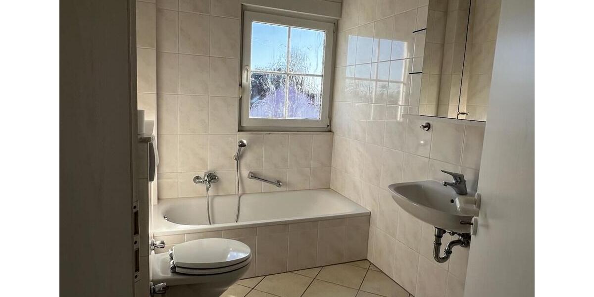 Dachgeschoßwohnung Eppertshausen - 2 Zimmer, 60 m&sup2;, 690&euro; | Angebot:26384614