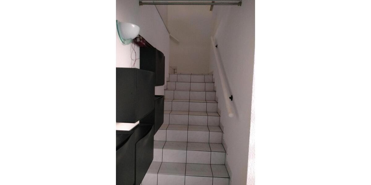 Etagenwohnung Frankfurt am Main Gallus - 2.5 Zimmer, 70 m&sup2;, 690&euro; | Angebot:25906710