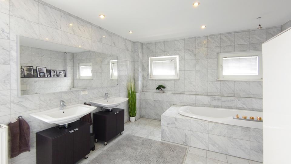 Maisonettenwohnung Langen (Hessen) - 5 Zimmer, 260 m&sup2;, 1.300&euro; | Angebot:25920469