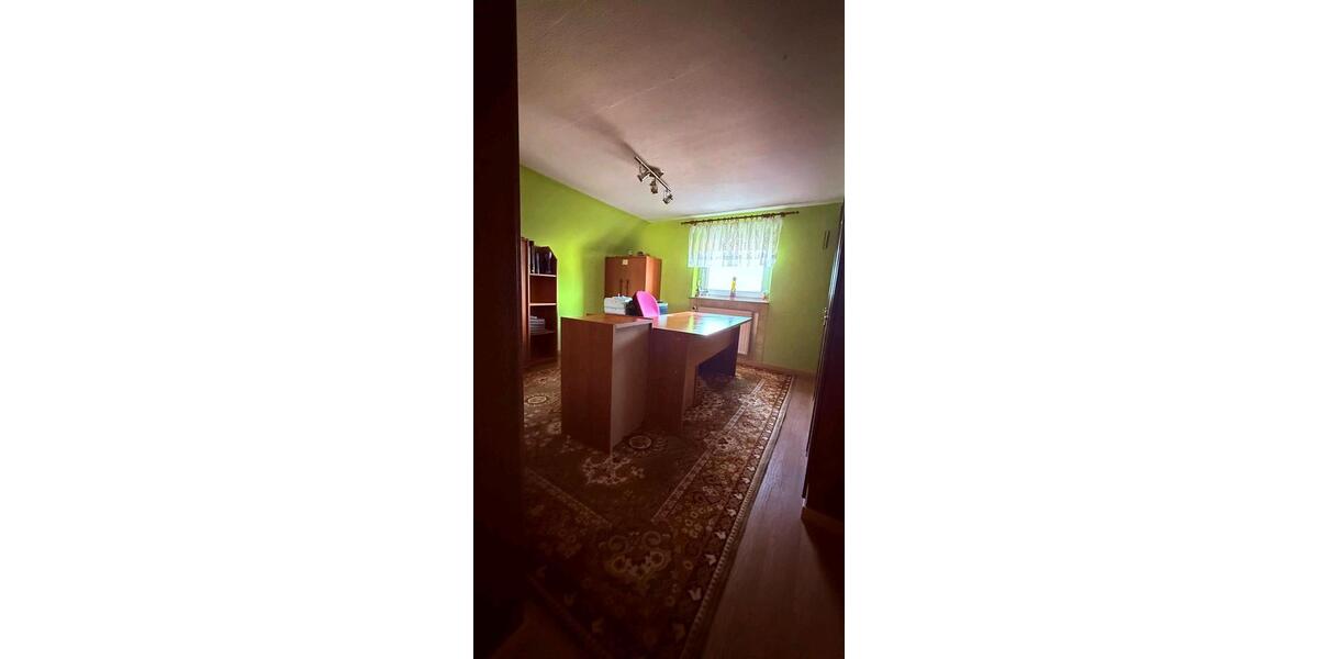 Etagenwohnung Bruchköbel - 6 Zimmer, 125 m&sup2;, 1.750&euro; | Angebot:24814959