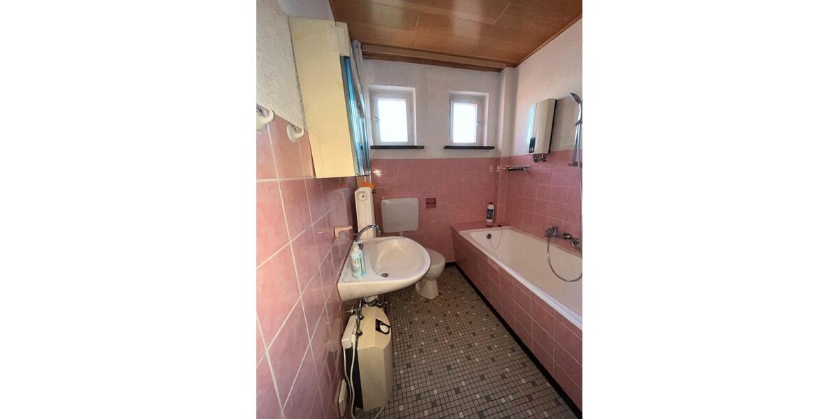 Erdgeschoßwohnung Hanau - 1 Zimmer, 33 m&sup2;, 590&euro; | Angebot:25627006