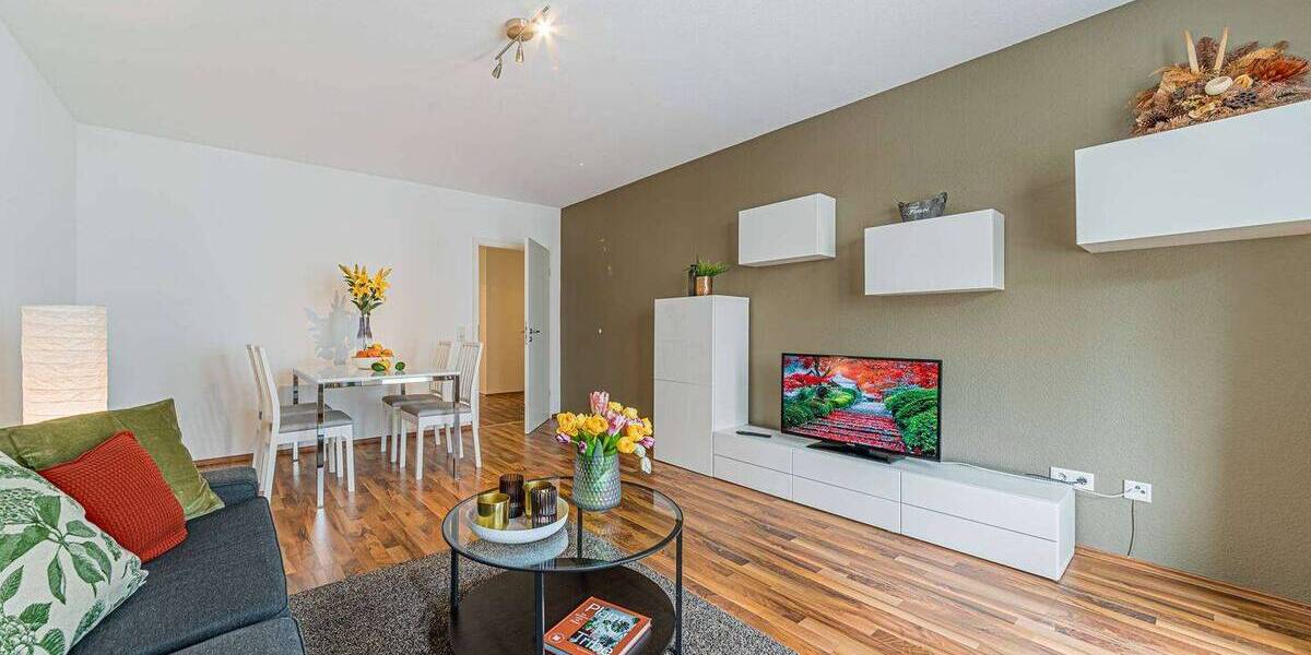 Etagenwohnung Frankfurt am Main Westend-Süd - 3 Zimmer, 92 m&sup2;, 3.740&euro; | Angebot:26819603