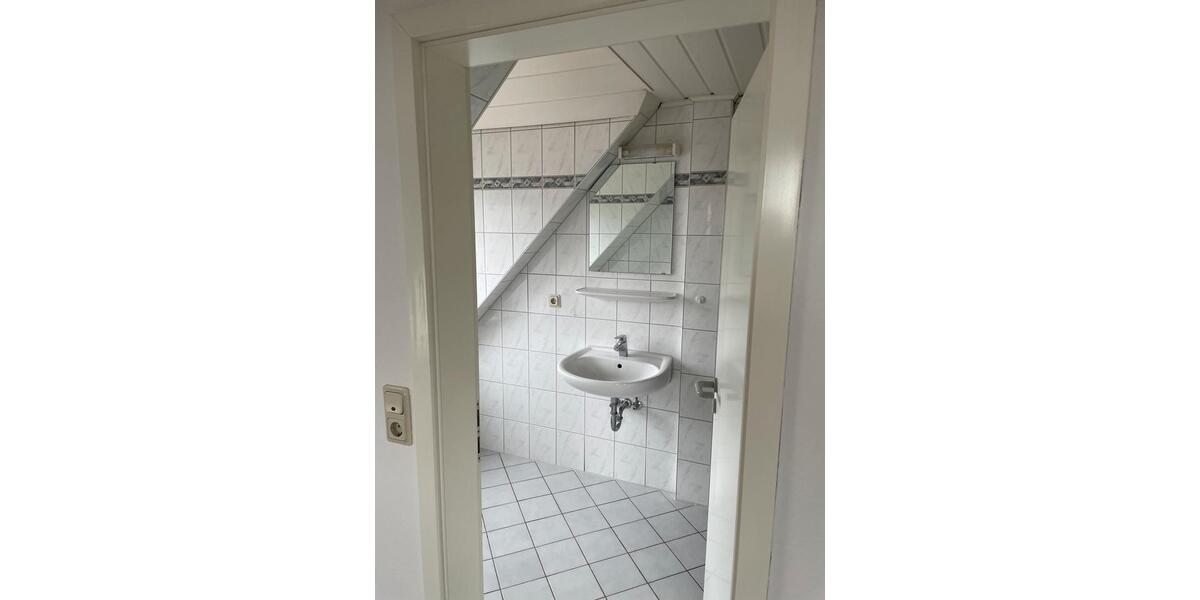 Erdgeschoßwohnung Rosbach vor der Höhe - 1 Zimmer, 40 m&sup2;, 600&euro; | Angebot:26120542